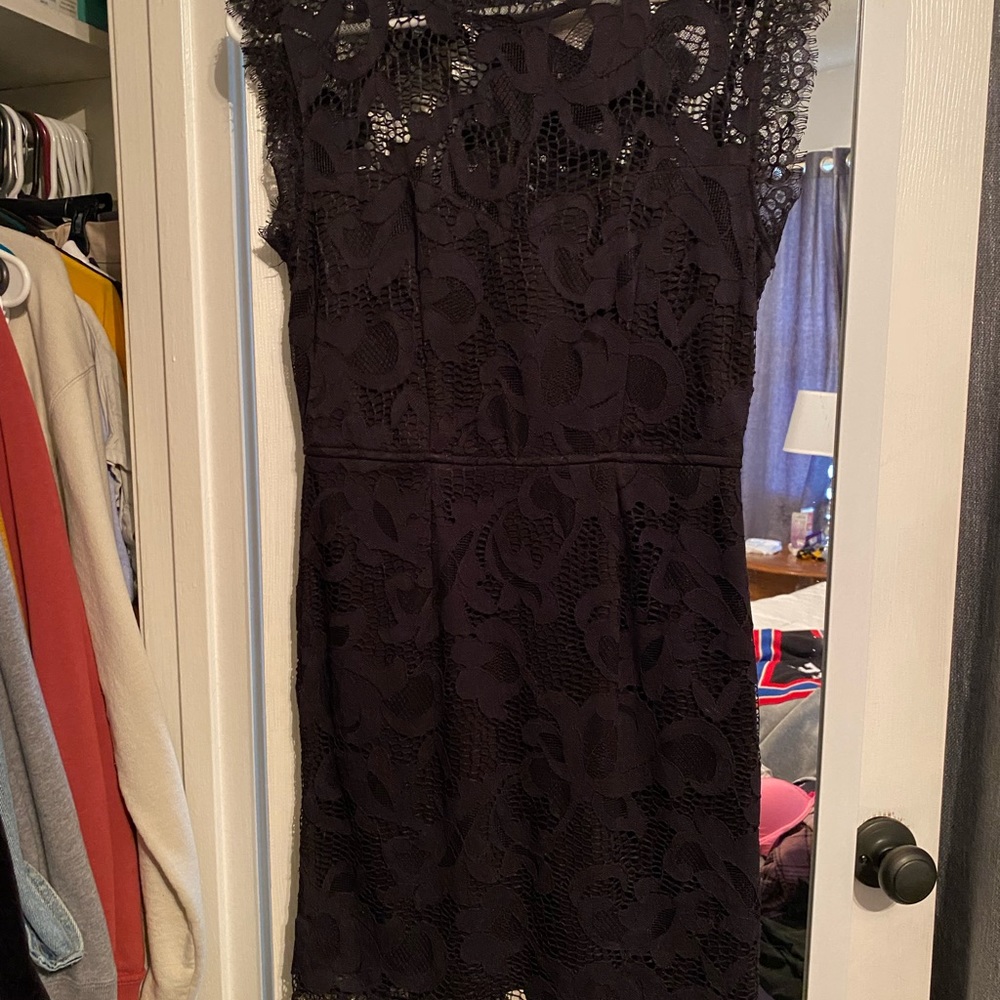 Sans Souci Mock Neck Sheath Dress Black Lace - Picture 6 of 7
